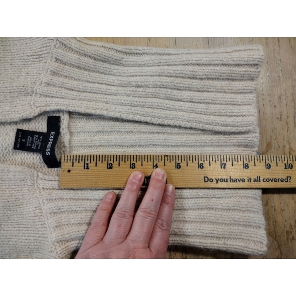Express oatmeal flecked merino angora sweater - Picture 11 of 16